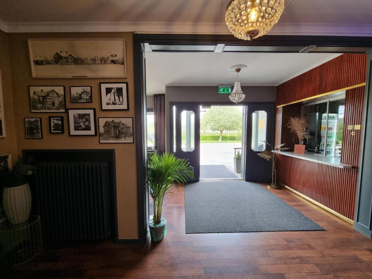 Hotell Gaestis Tierp Bagian luar foto