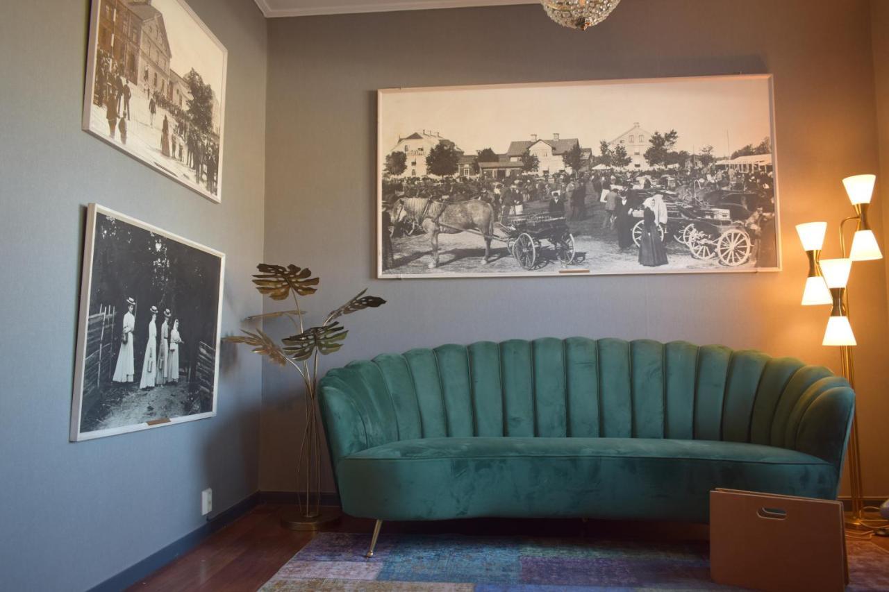 Hotell Gaestis Tierp Bagian luar foto